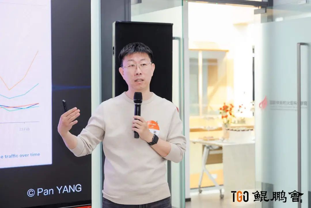 滴滴滴DeepSeek！三场活动金句已送达：DeepSeek is a Feature，not a Product-AI资源导航站