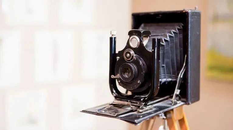 百度网盘文库能成为AI时代的“瑞士军刀”吗？-AI资源导航站