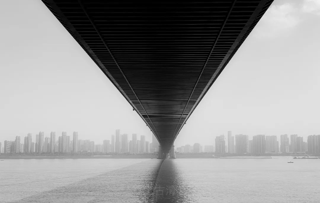 MCP半年绩效考核：过去半年到底为AI生态带来了哪些影响？-AI资源导航站